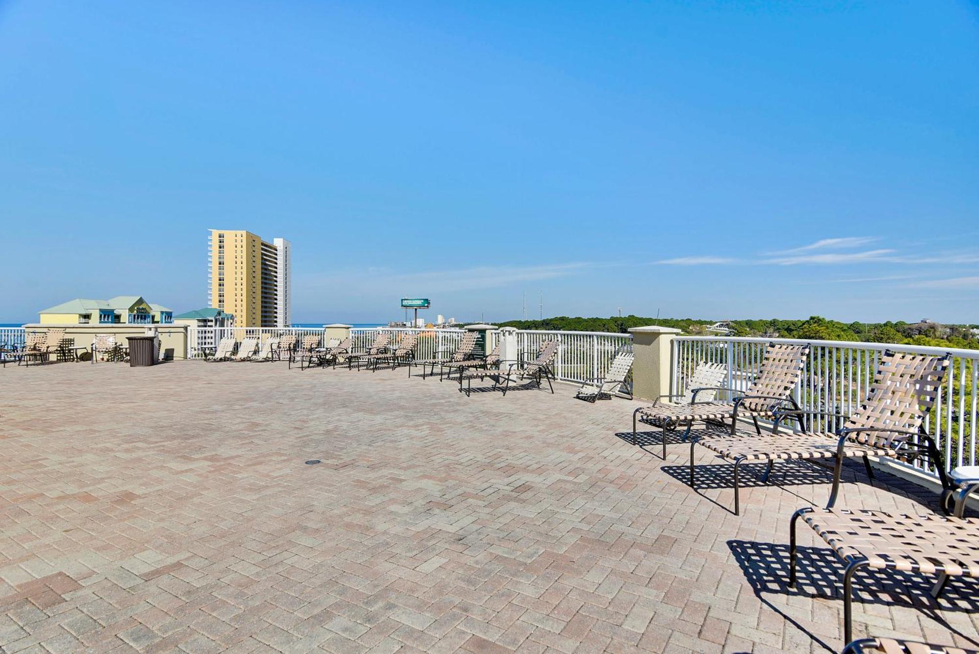 Grand Panama #406-1 By Book That Holiday home